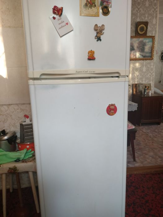 Холодильник LG двухкамерный