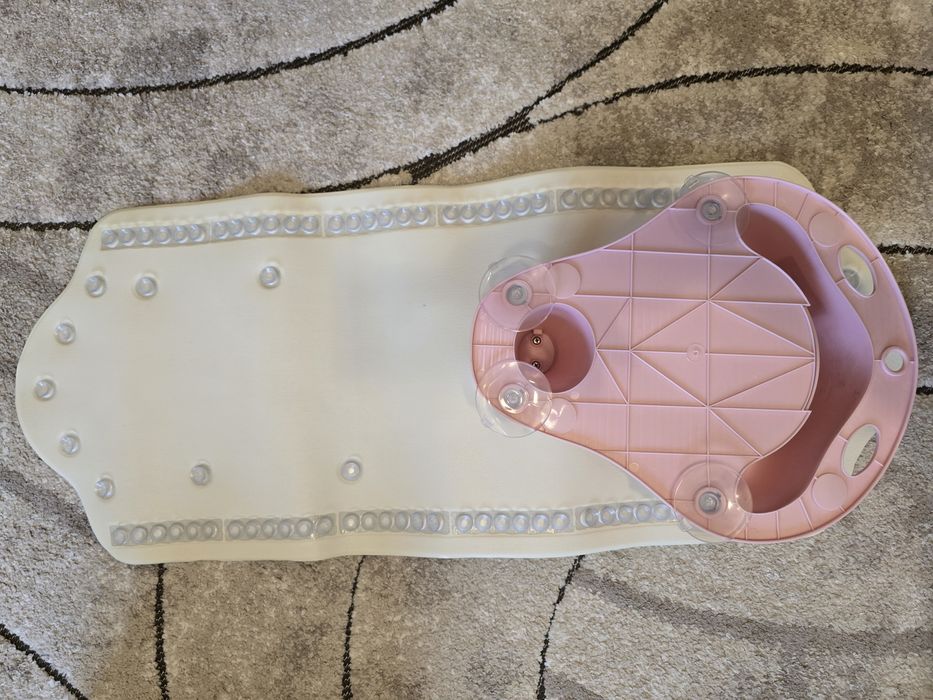 Covoras de baie antiderapant cu scaunel