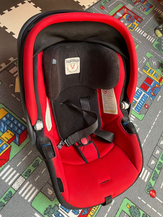 vand carucior  pegperego