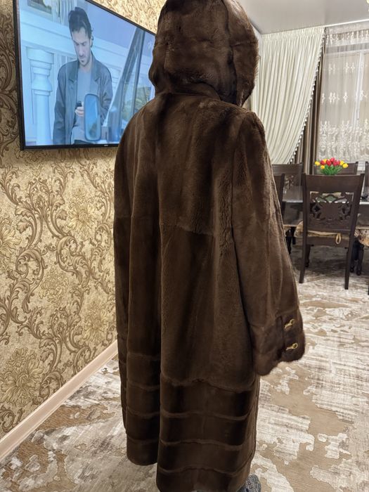 Продаю роскошную длинную стриженную норковую шубу