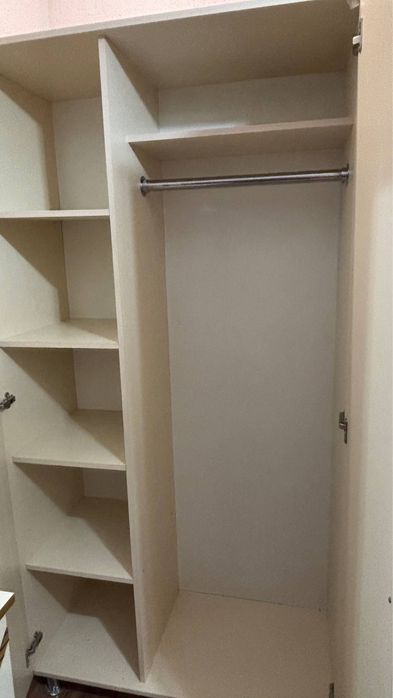 Шкаф  даухстворчаты и кровать односпальная