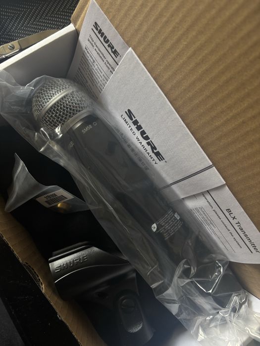 Shure BLX SM58 sau PG58