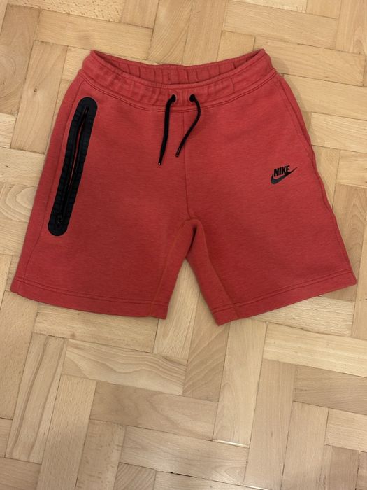 Nike tech shorts