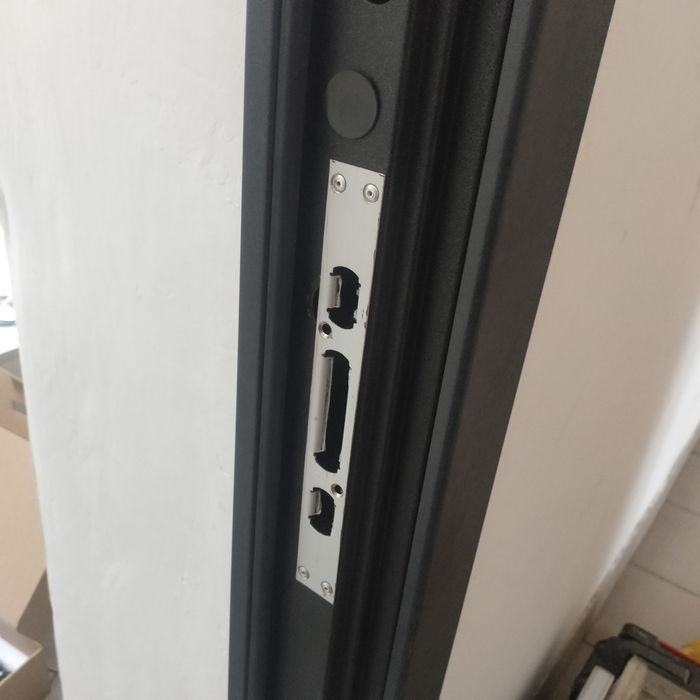 Установка электронных замков!