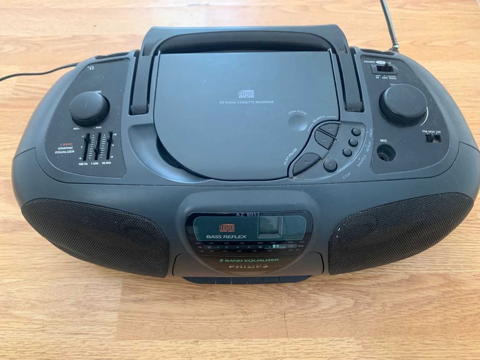 Radiocasetofon Philips AZ8052