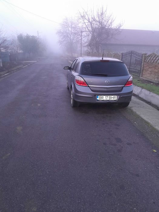 Opel astra de vanzare an 2005 itp valabil 13/11/2026