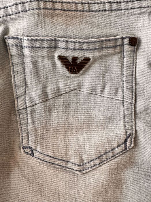 Дънкови панталонки Emporio Armani