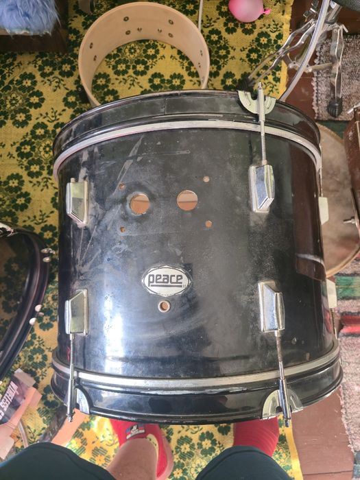 Тъпан Peace черен 20 инча червен 18 инча цената е в описанието