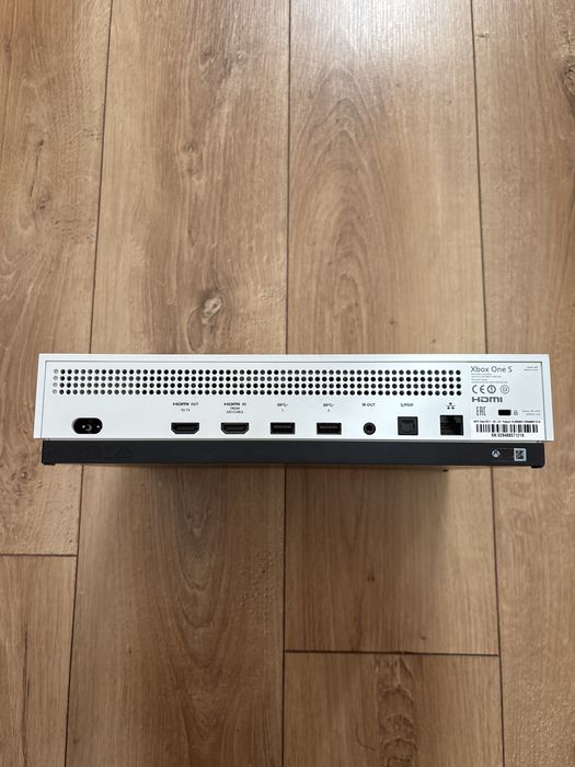 Xbox One S+2 controllere+Jocuri