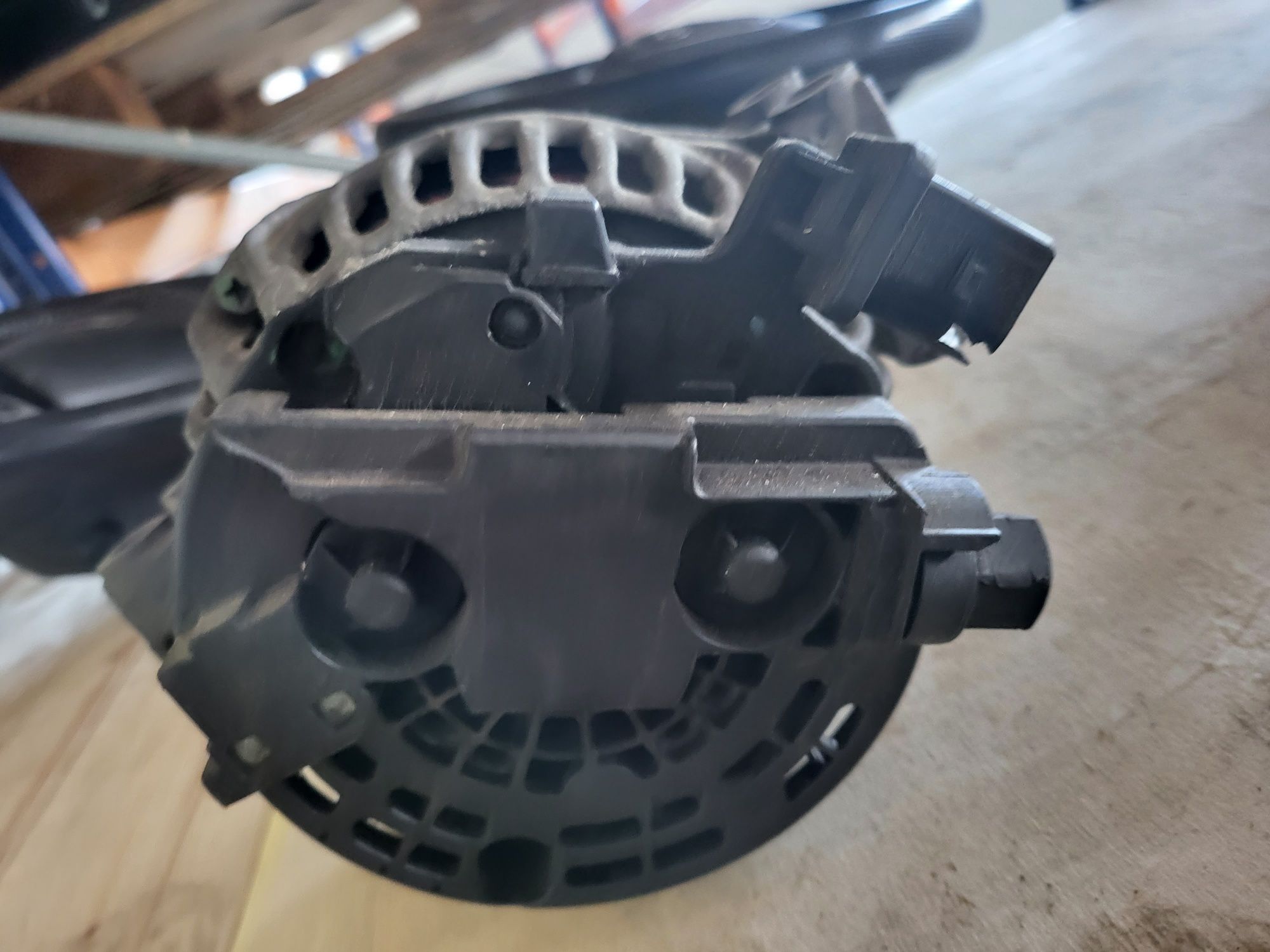 Alternator bmw 2.2 benzina 2.5 i