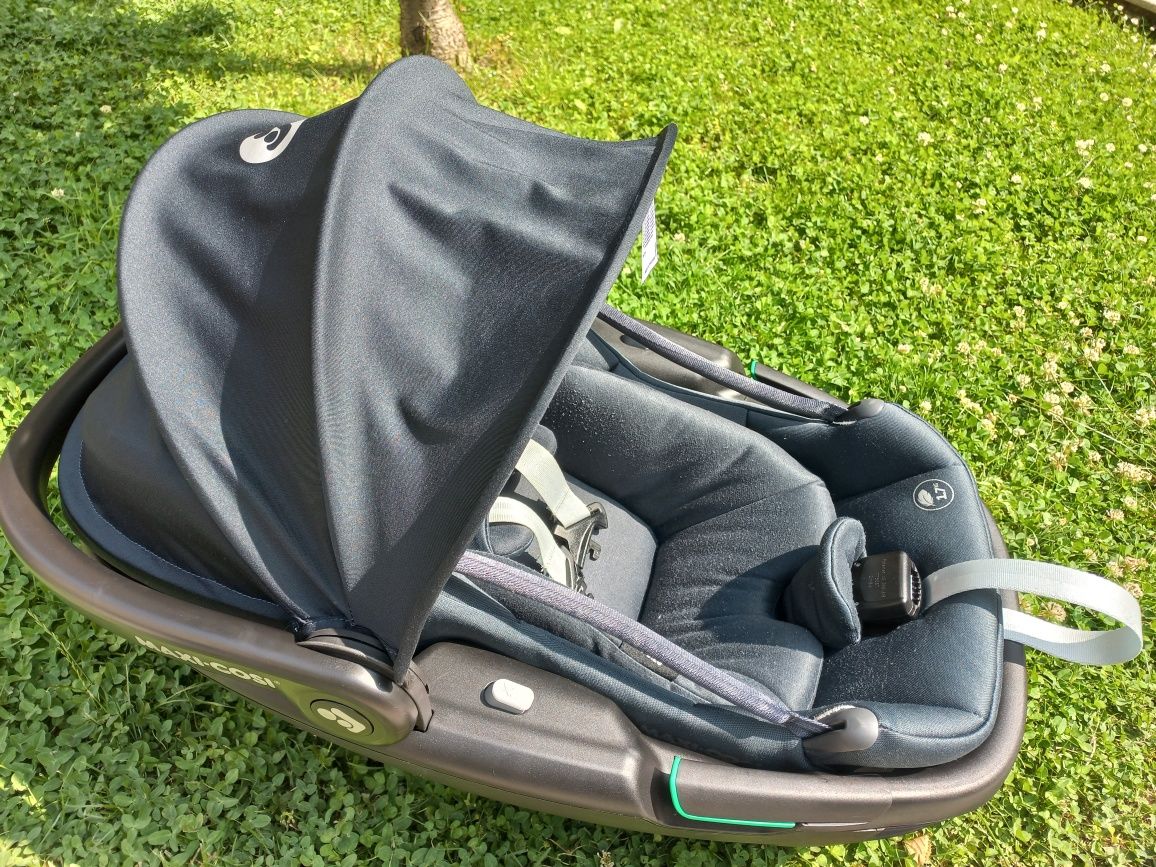Столче за кола Maxi Cosi Coral 360 сиво