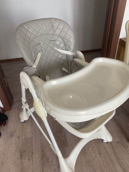 Стул для кормления