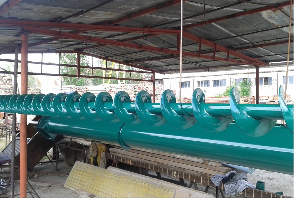 Произвеждане на Шнекове Лентови транспортьори