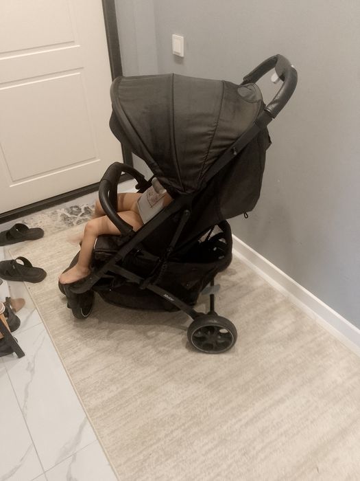 Коляска для детей как новая хорошем качестве отличном состоянии