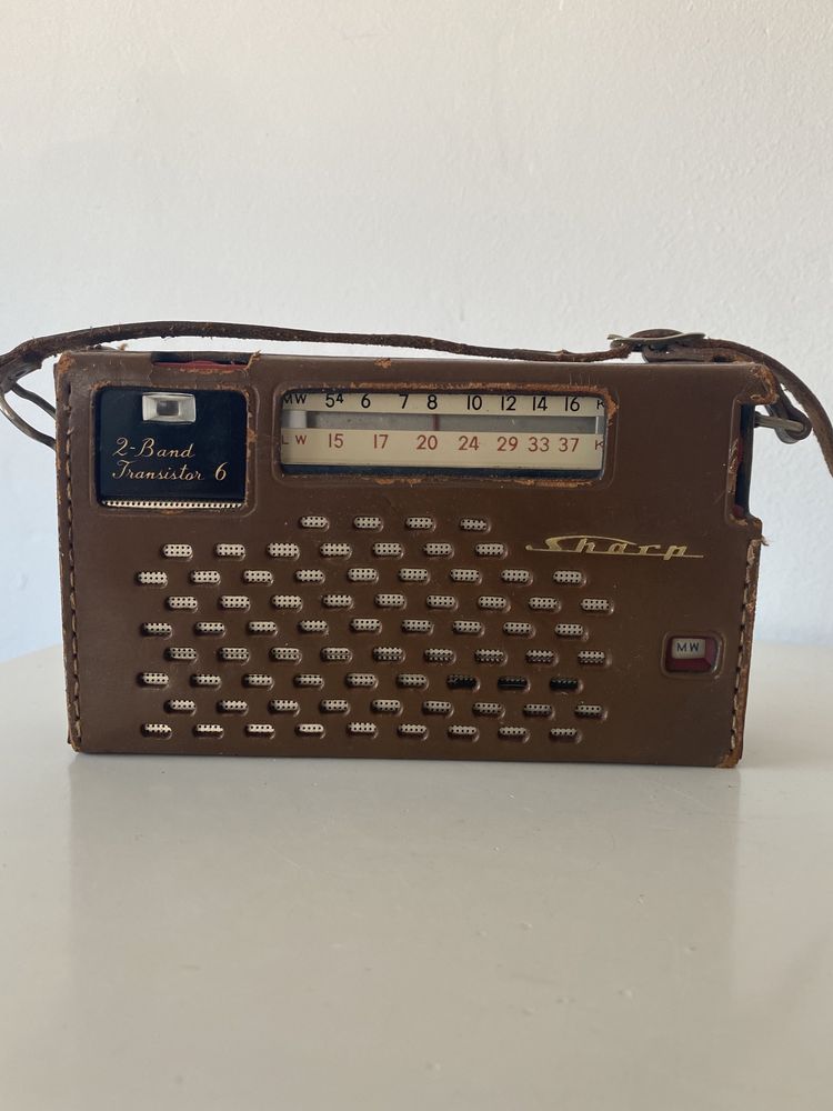 Radio Vintage Sharp 2Band Transistor 6 Rosu TRL237