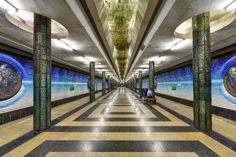 Arenda ijara metro Oybek va kosmonavtlar akuratniy 1 ta bola olamiz