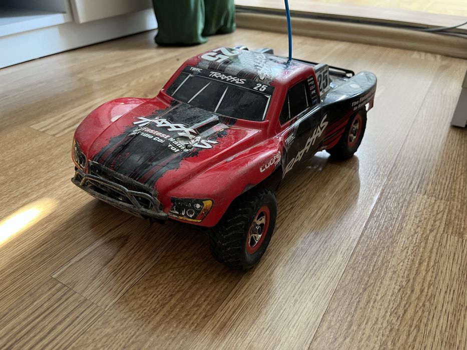 Traxxas Slash 1/16 4x4