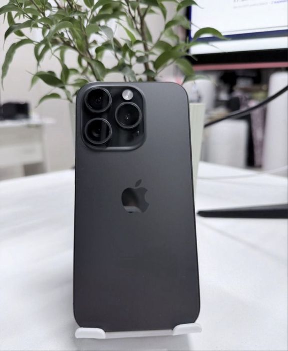 Iphone 15 pro 128 EAC