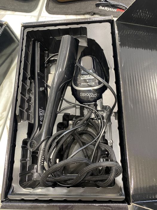 Placa de par profesionala cu abur L’Oréal Professionnel