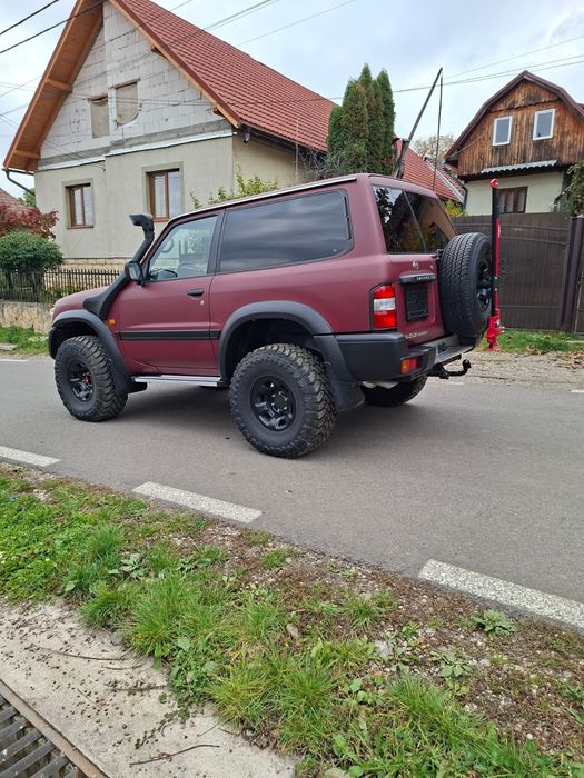 Vand Nissan Patrol an fabricație 2002