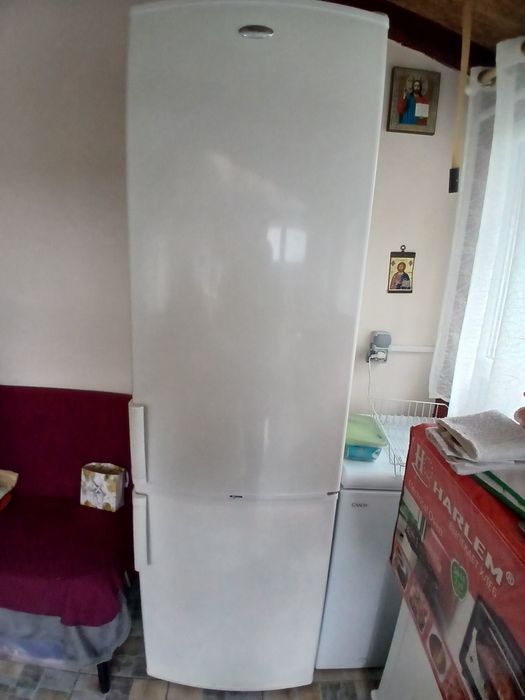 Vând combina frigorifica