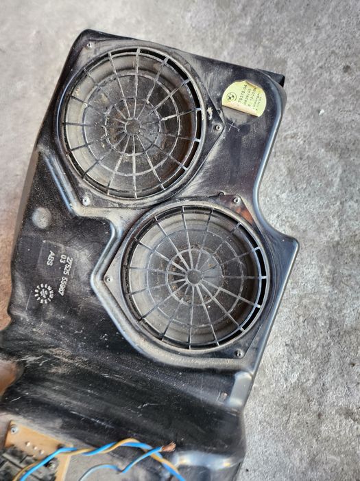 Subwoofer BMW X5 E53