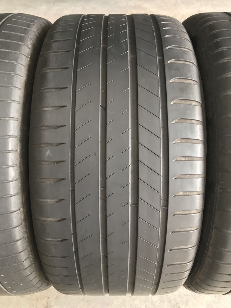 Set Vara 245 45 R20 cu 295 40 R20 Anvelope Cauciucuri Premium cu 6mm