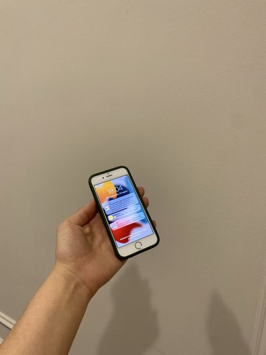 IPhone 7 золотой 32гб