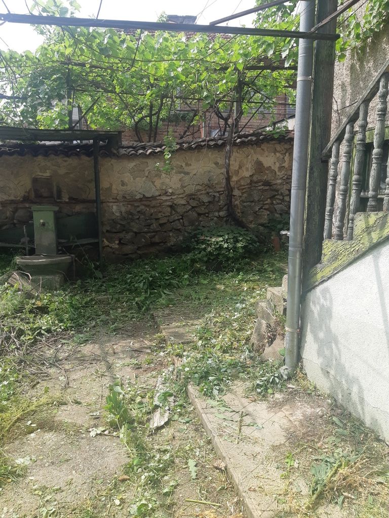 Продава се Къща в Калофер - 60 кв.м за 408 €/кв.м - Снимка #4