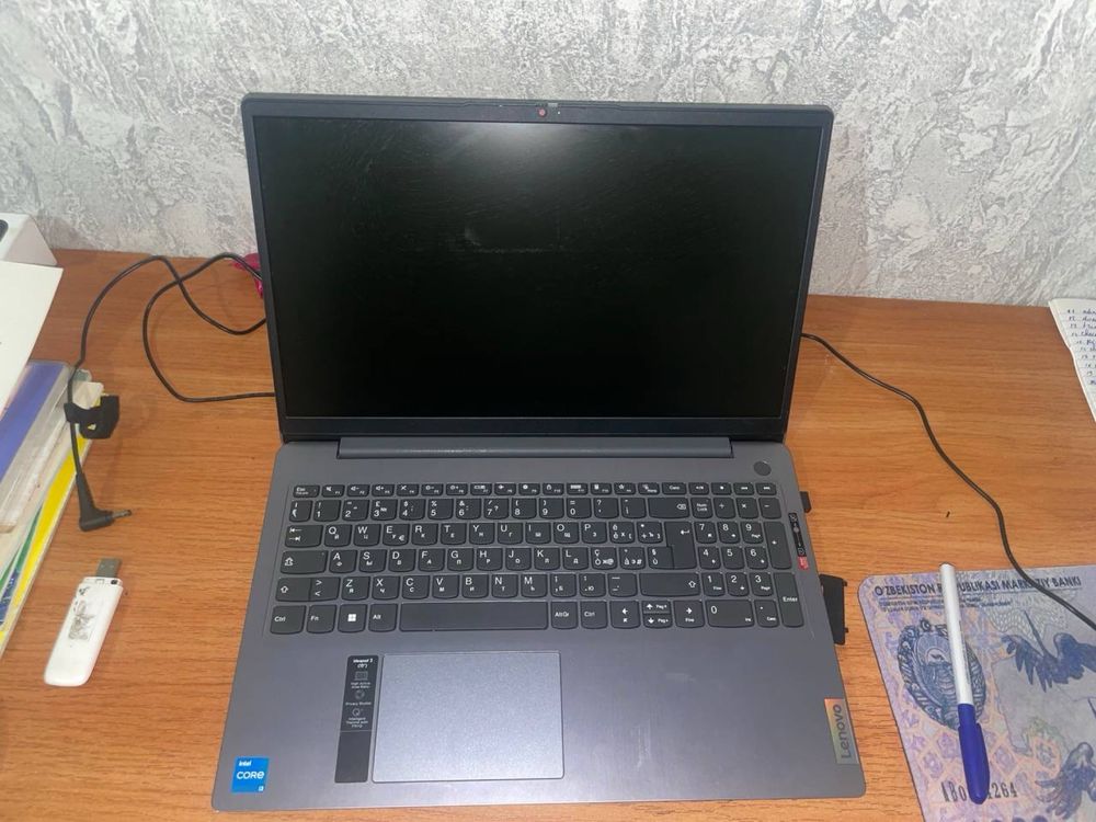 Lenovo Yengi Zaratkalari bn bor