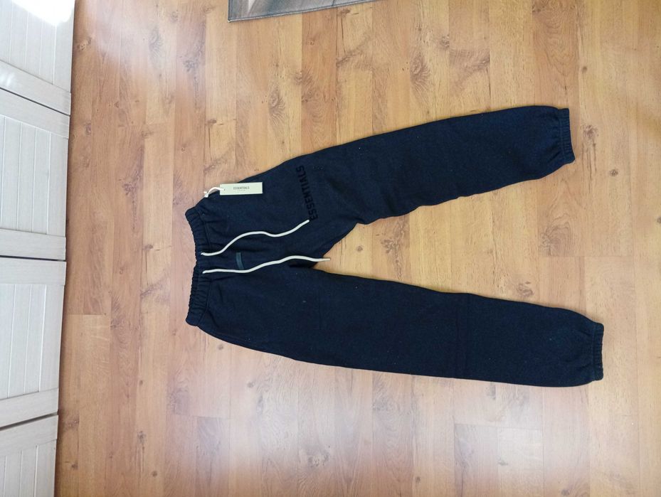 Essentials pants / долнище