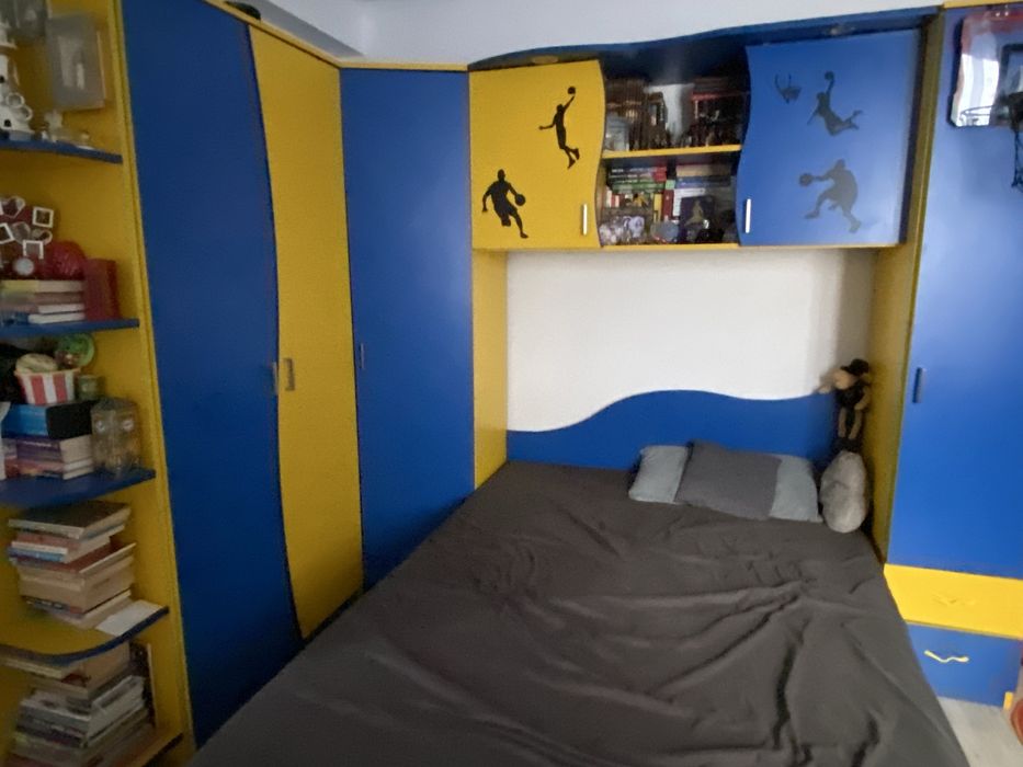 Pat copii / adolesceti