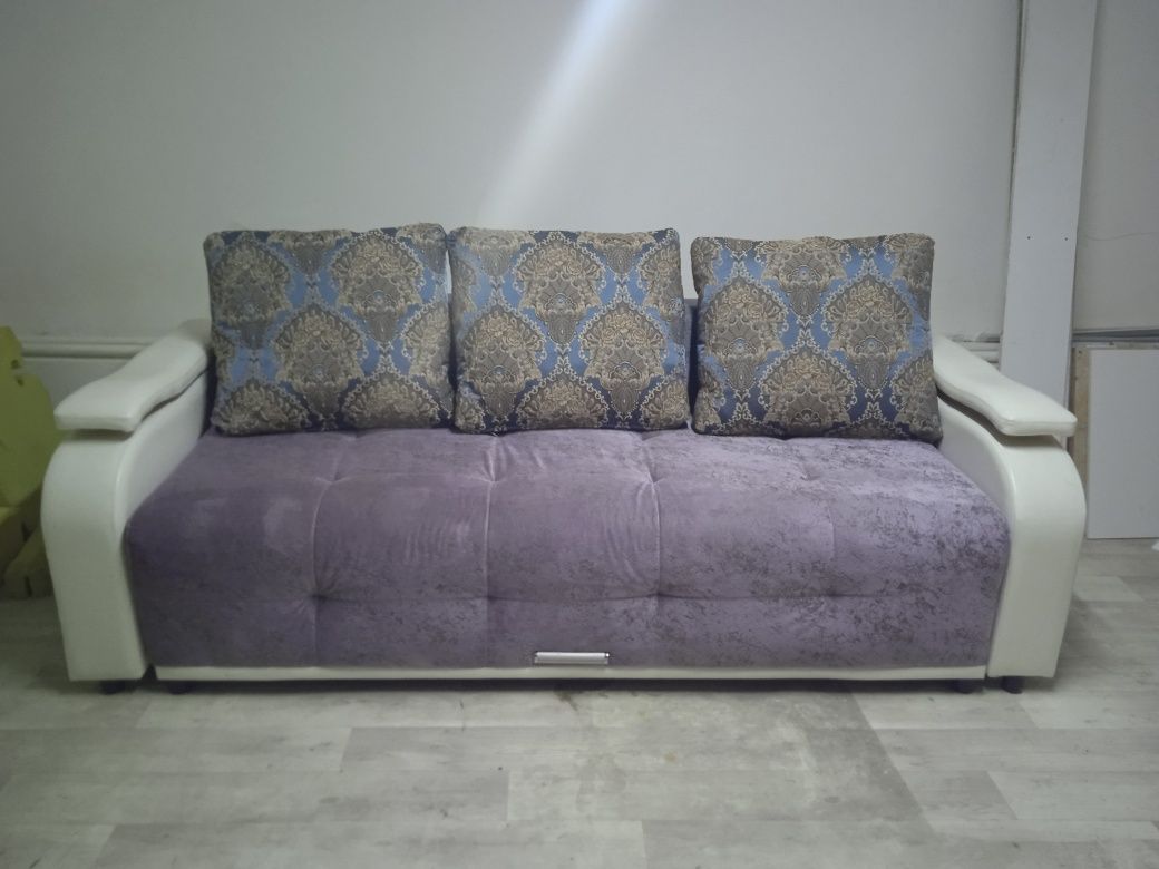 Продам новый диван раздвижной