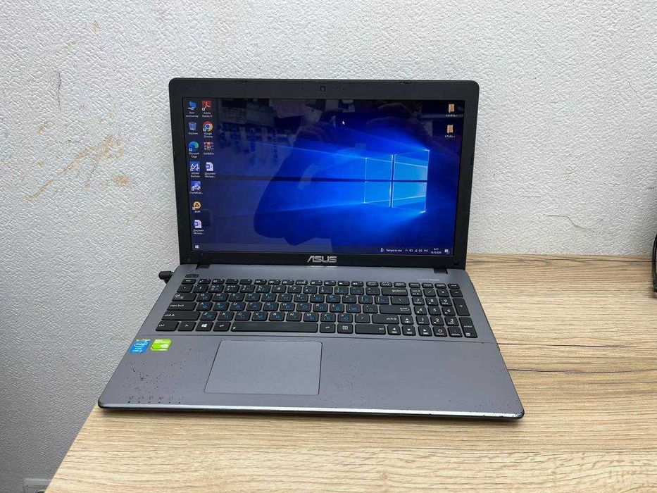 Для офисных работ ASUS y582l Core i5/ОЗУ 4/SSD 128/GeForce 2gb