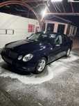Volan pe dreapta Vand mercedes e 220 disel