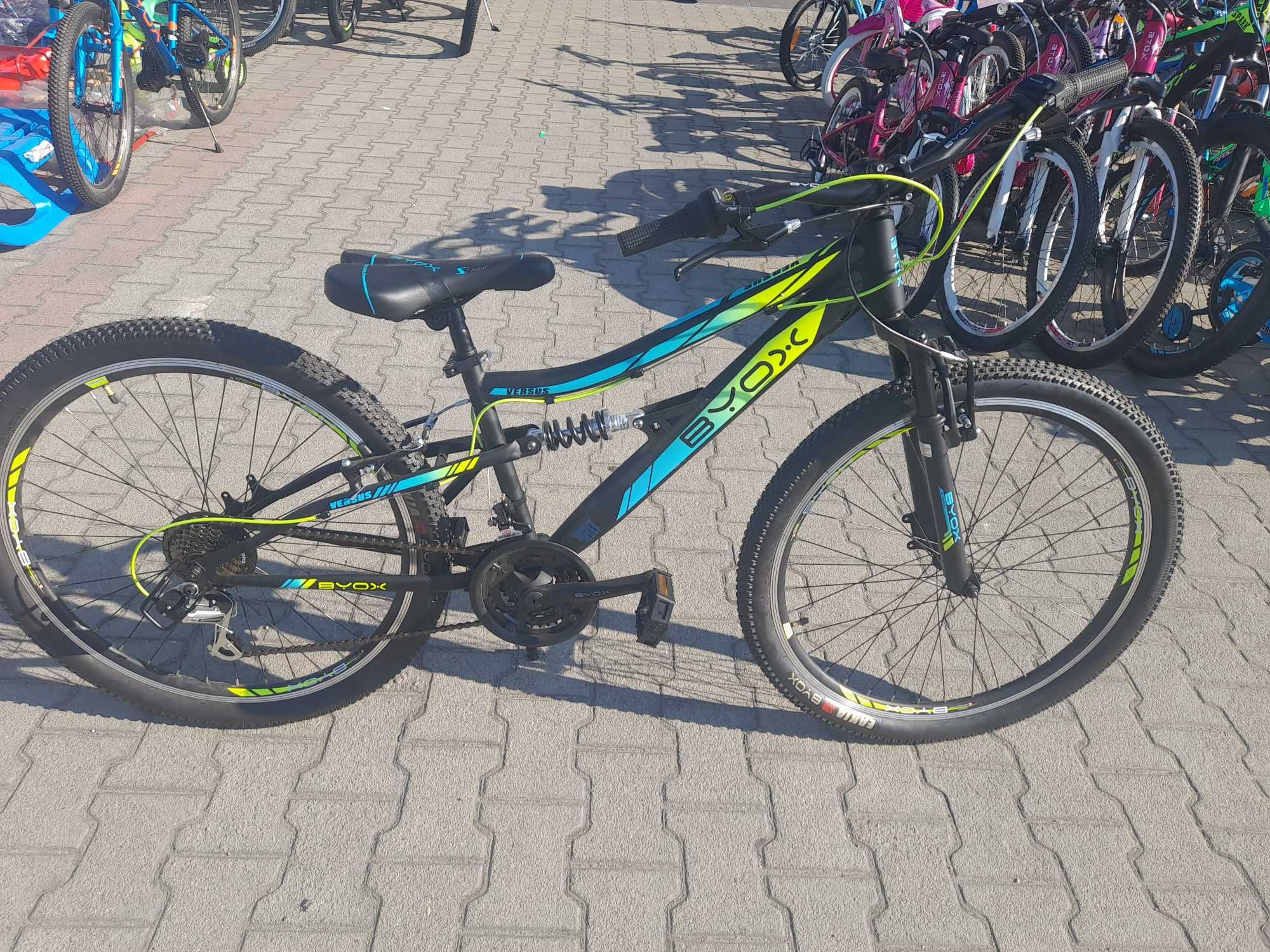 BYOX Велосипед 26" VERSUS черен/жълт