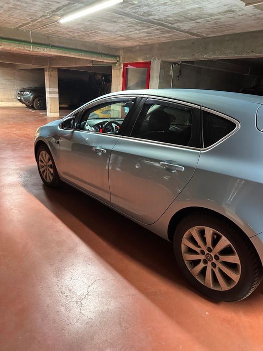 Opel Astra j 2.0