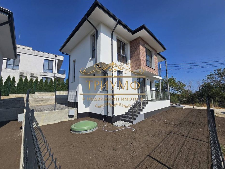 Продава се Къща в Варна, м-т Траката - 140 кв.м за 2065 €/кв.м - Снимка #2
