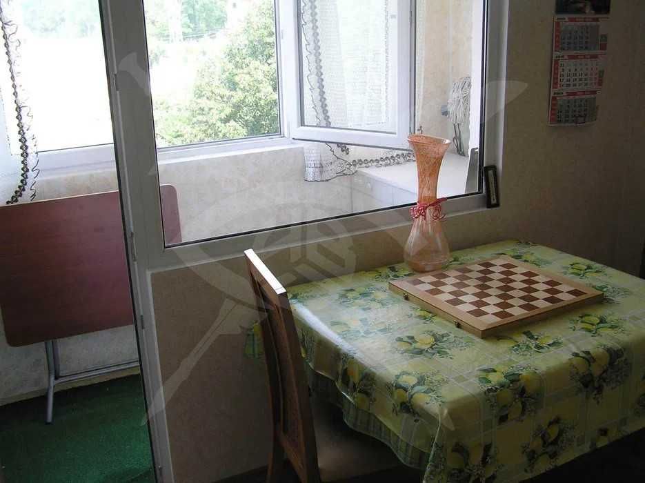 Продава се Четиристаен апартамент в Варна, Левски - 90 кв.м за 1727 €/кв.м - Снимка #1