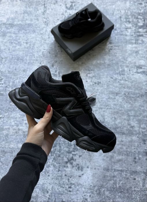 New Balance 9060 'Triple Black Suede 36,37,38,39,40,41,42