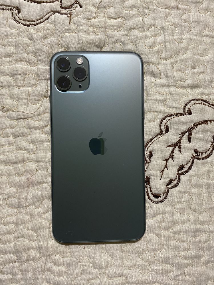 Iphone 11 pro max состояние идеально