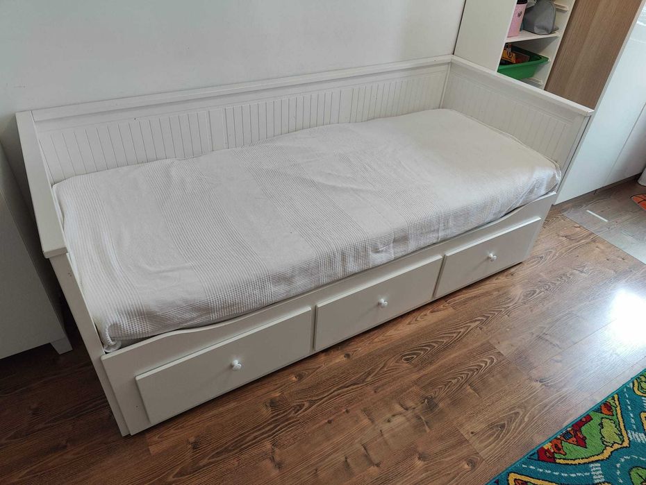 Divan Ikea HEMNES (fara saltele)