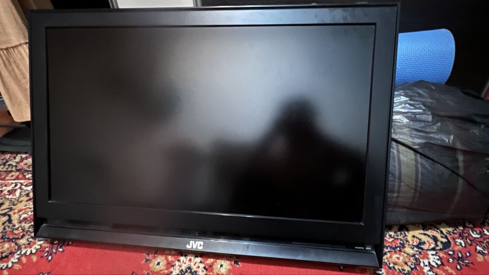 Продам телевизор JVC рабочий
