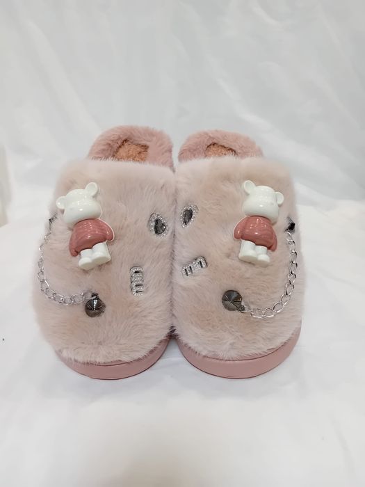 Papuci de casa dama disponibil in toate marimile