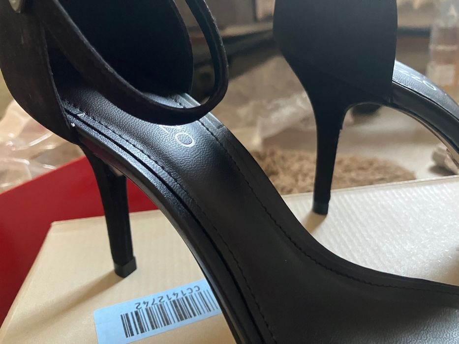 Sandale piele Arezzo 36-37 EUR