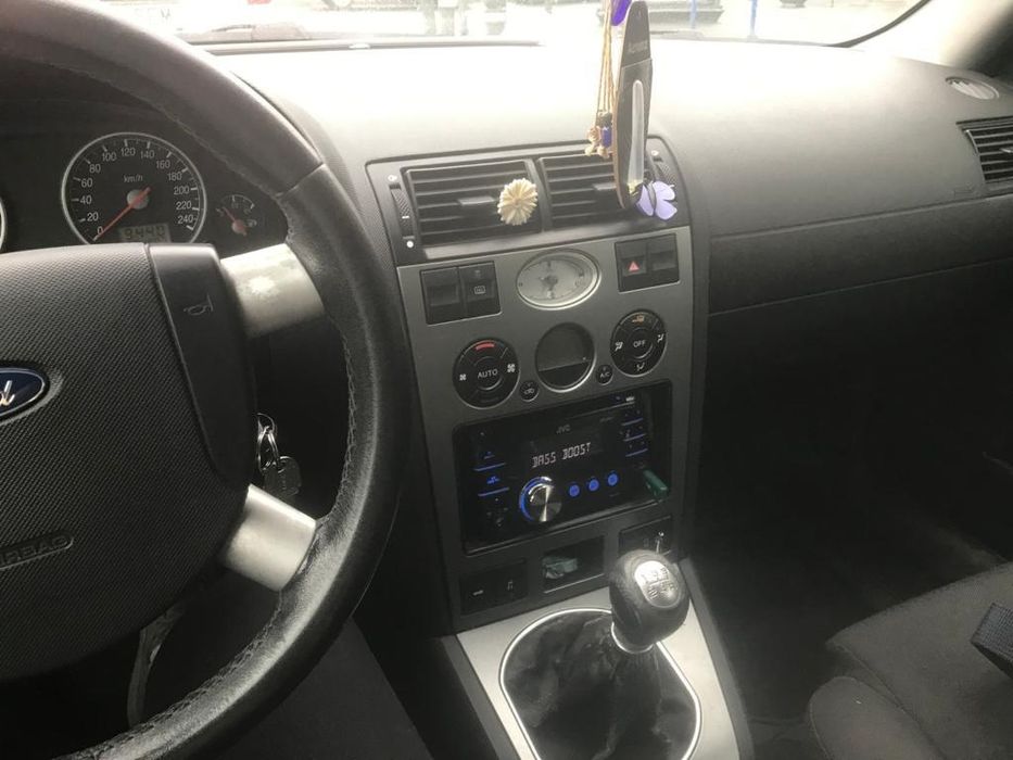 Ford mondeo 2003, 1.8 16v, clima, 4 geamuri electrice, etc