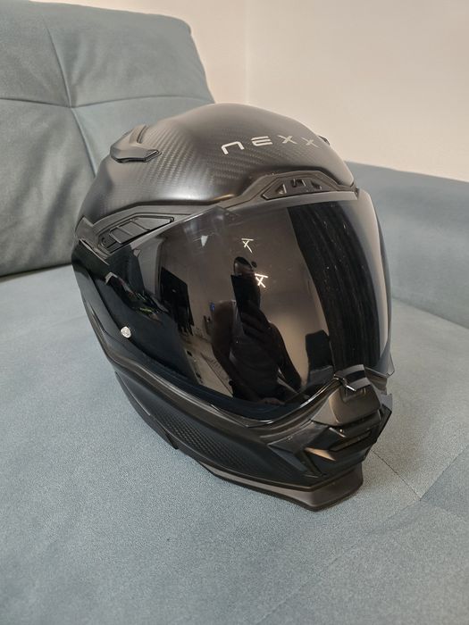 Casca NEXX carbon, cu intercom inclus, marime M