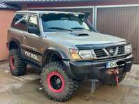 Vand Nissan Patrol y61 2.8 AC/Blocant Autoutilitar !