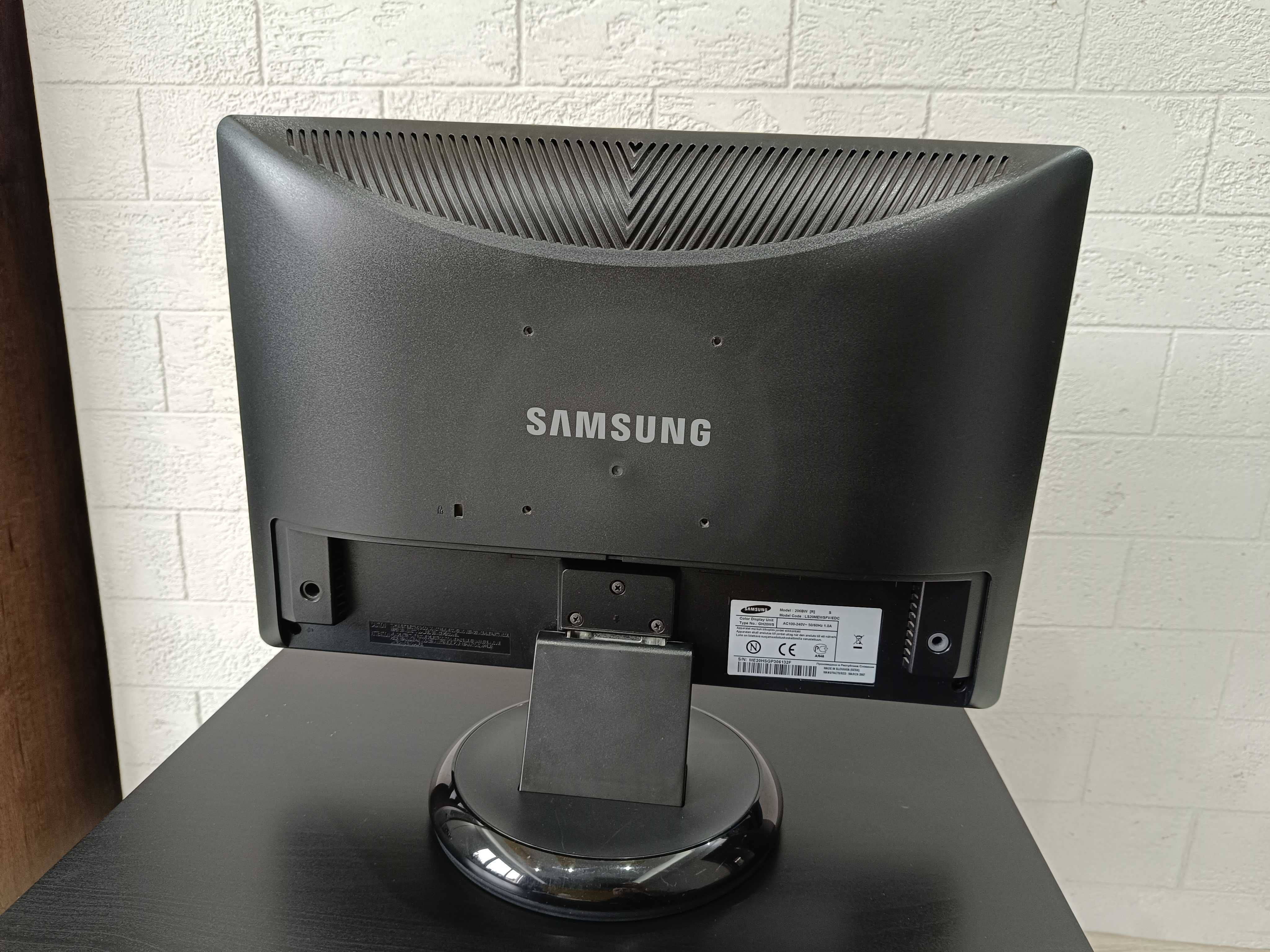 Монитор Samsung 206BW