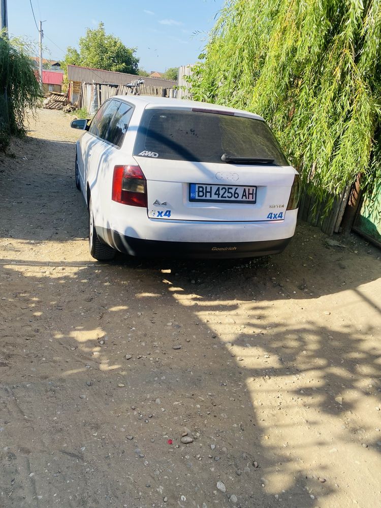 Vand audi a4 b6 mai mult detali la telefon
